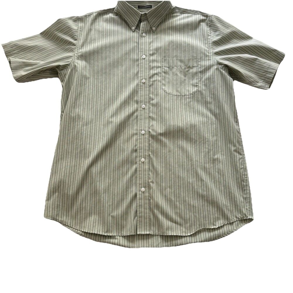 Eddie Bauer short Sleeve Shirt Mens L/Tall Relaxed Fit Green Wrinkle Resistant
